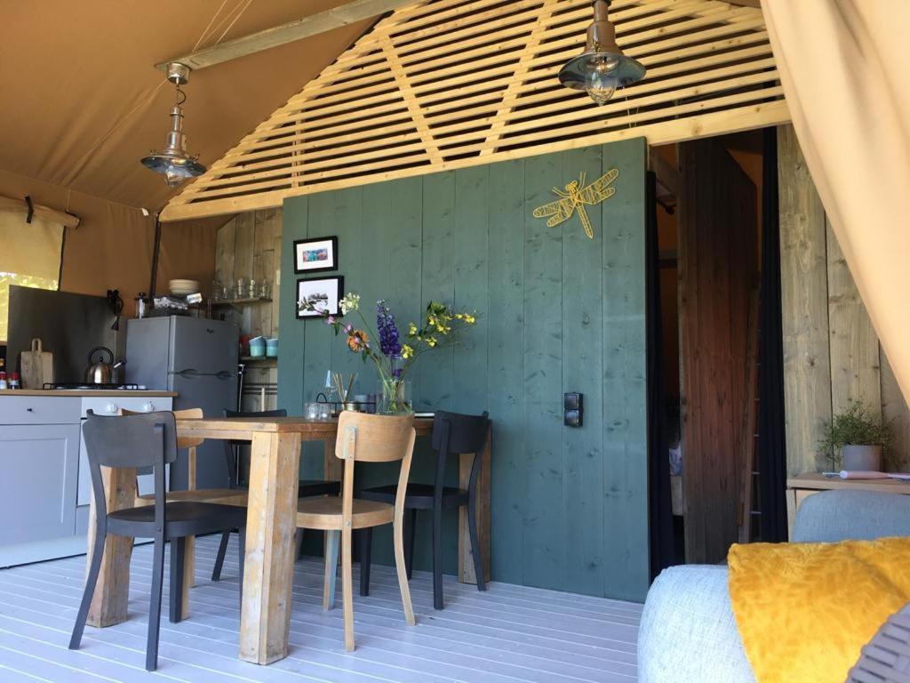 Glamping Aan De Plas Vinkeveen Kültér fotó