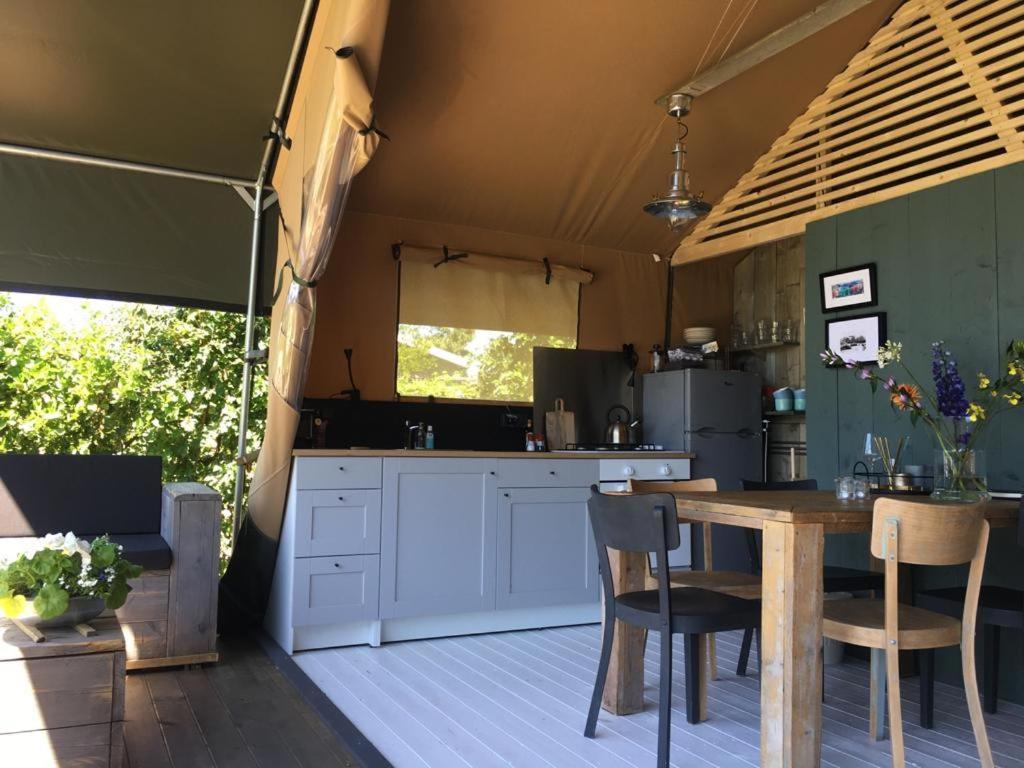 Glamping Aan De Plas Vinkeveen Kültér fotó
